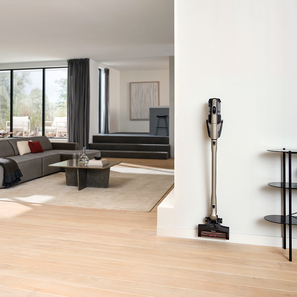MIELE TRIFLEX HX3 PLUS - NEW